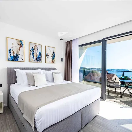 Vila Coastal Bliss Mlini